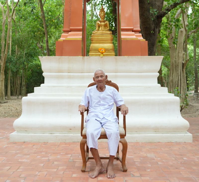 ปู่เลิศ ประสานพิมพ์ ในวัน 96 ปี ”หมอธรรม“ ผู้สื่อสารกับปู่วัดป่าพระพิฆเณศวร์